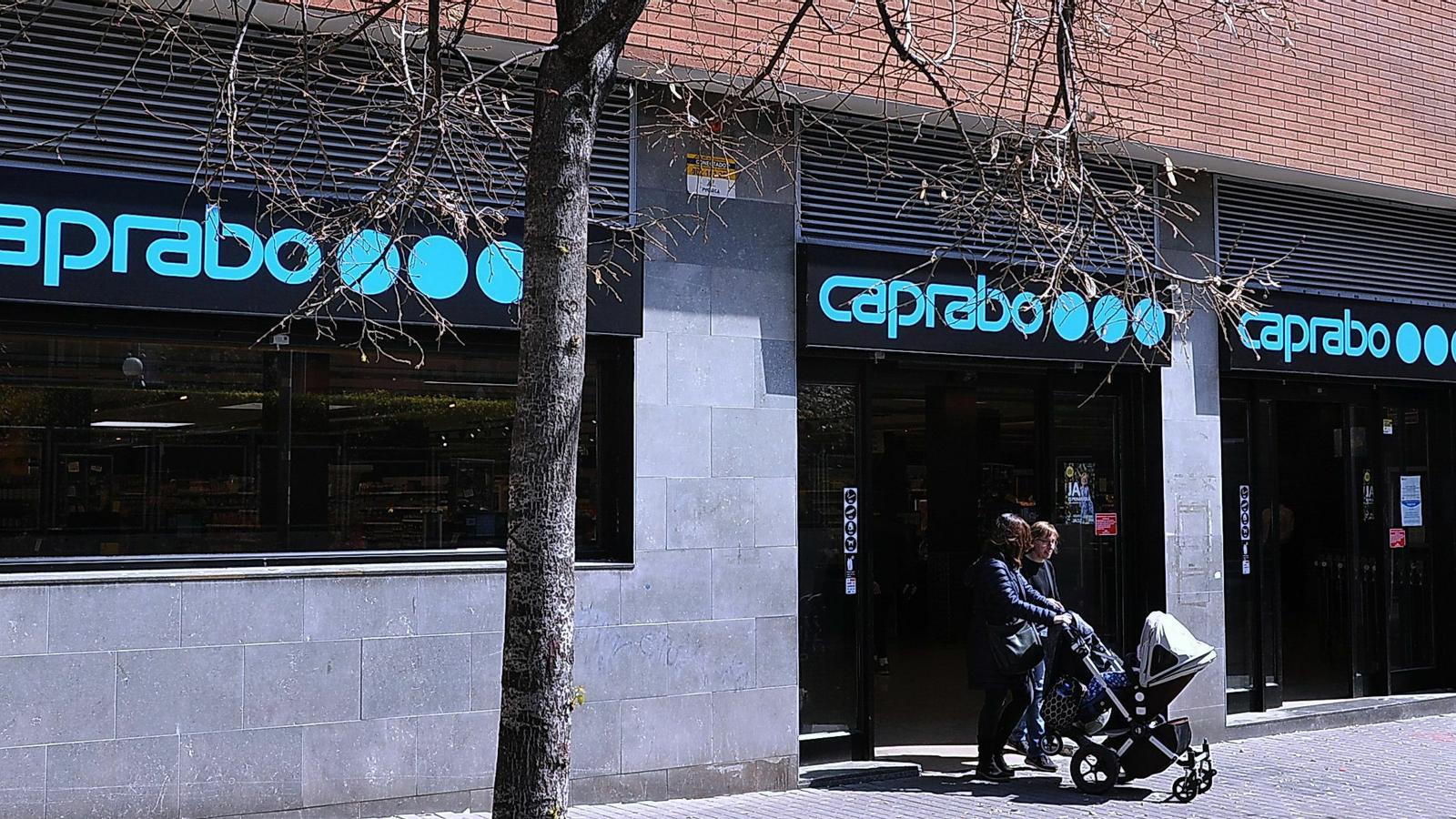 Caprabo amplía su negocio en Barcelona y Reus