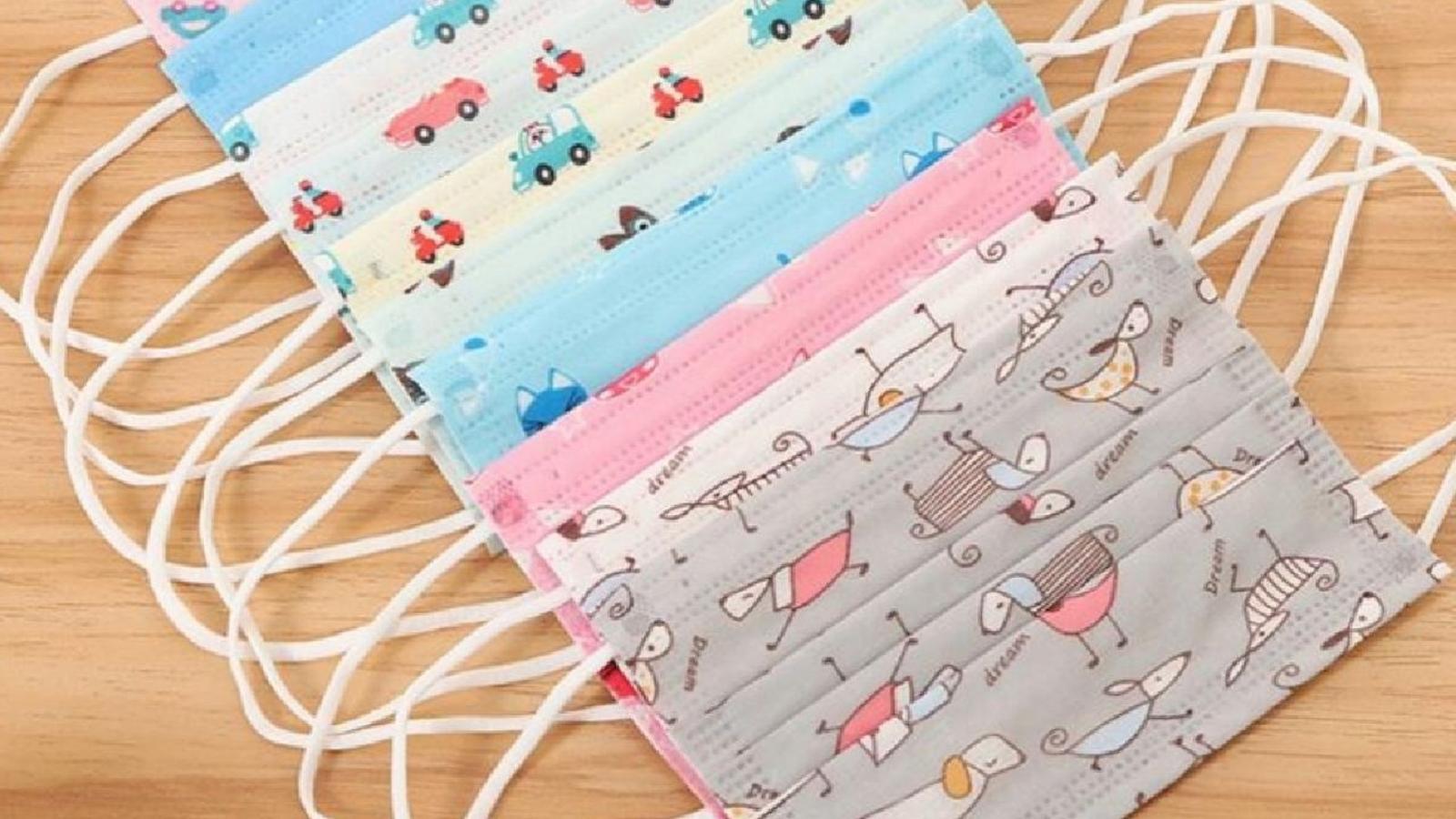 Mascarillas infantiles - Archivo