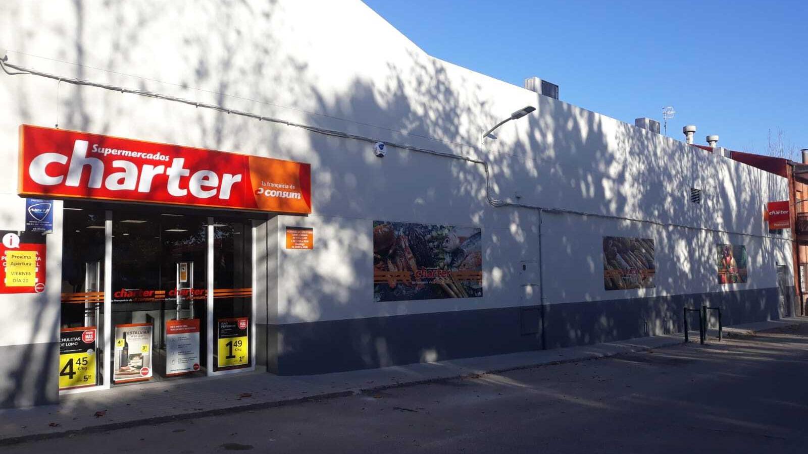 Fachada del nuevo Charter de Alpera (Albacete) - Consum