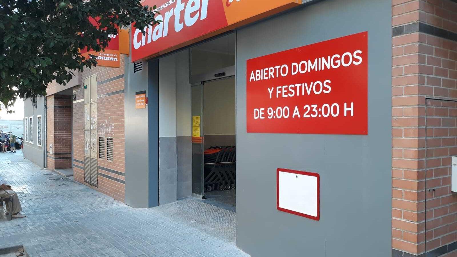 Fachada del nuevo Charter de Valencia - Consum