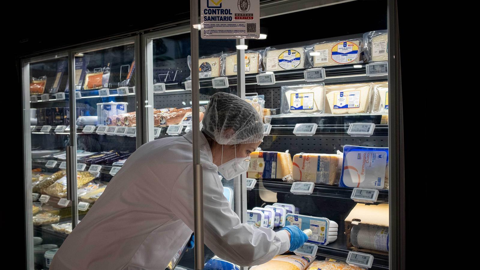 Bureau Veritas certifica la seguridad alimentaria de los centros Makro en España