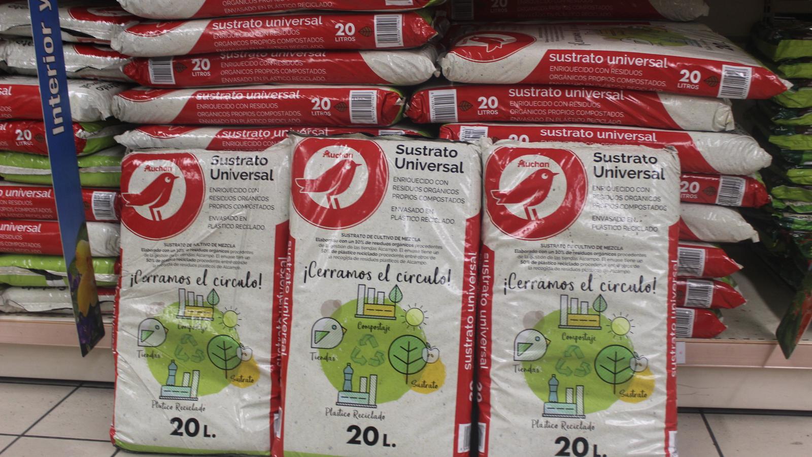 Alcampo lanza el primer sustrato universal con residuos orgánicos de sus híper