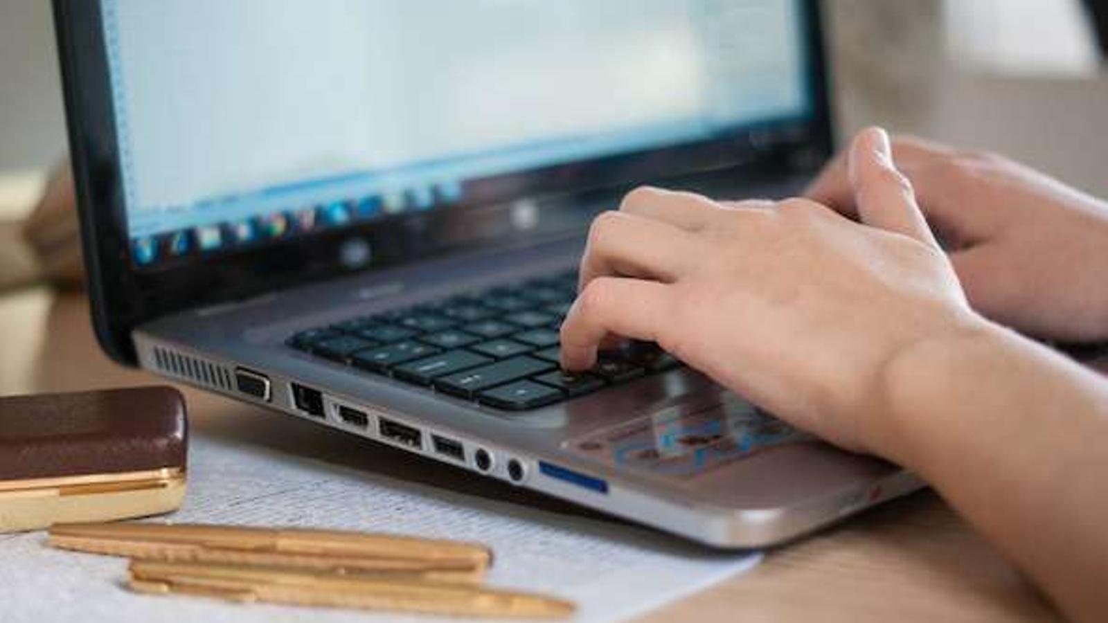 3 de cada 10 españoles podrán teletrabajar en los próximos años - Archivo