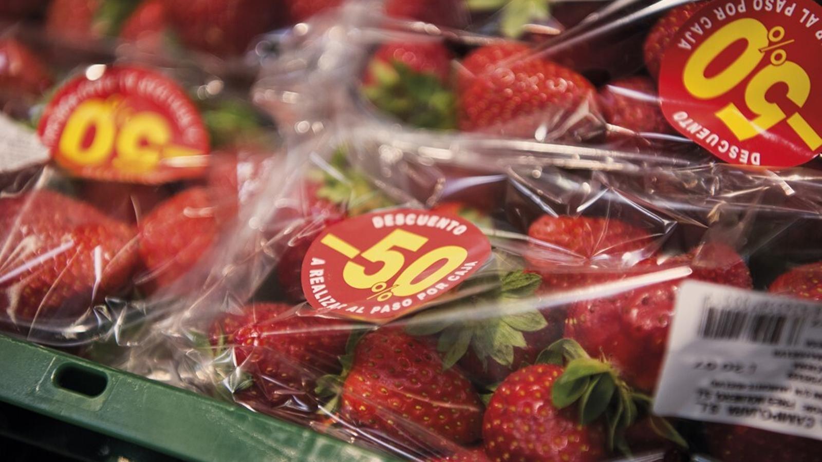 Fruta con descuento en un supermercado de Vegalsa-Eroski - Vegalsa-Eroski