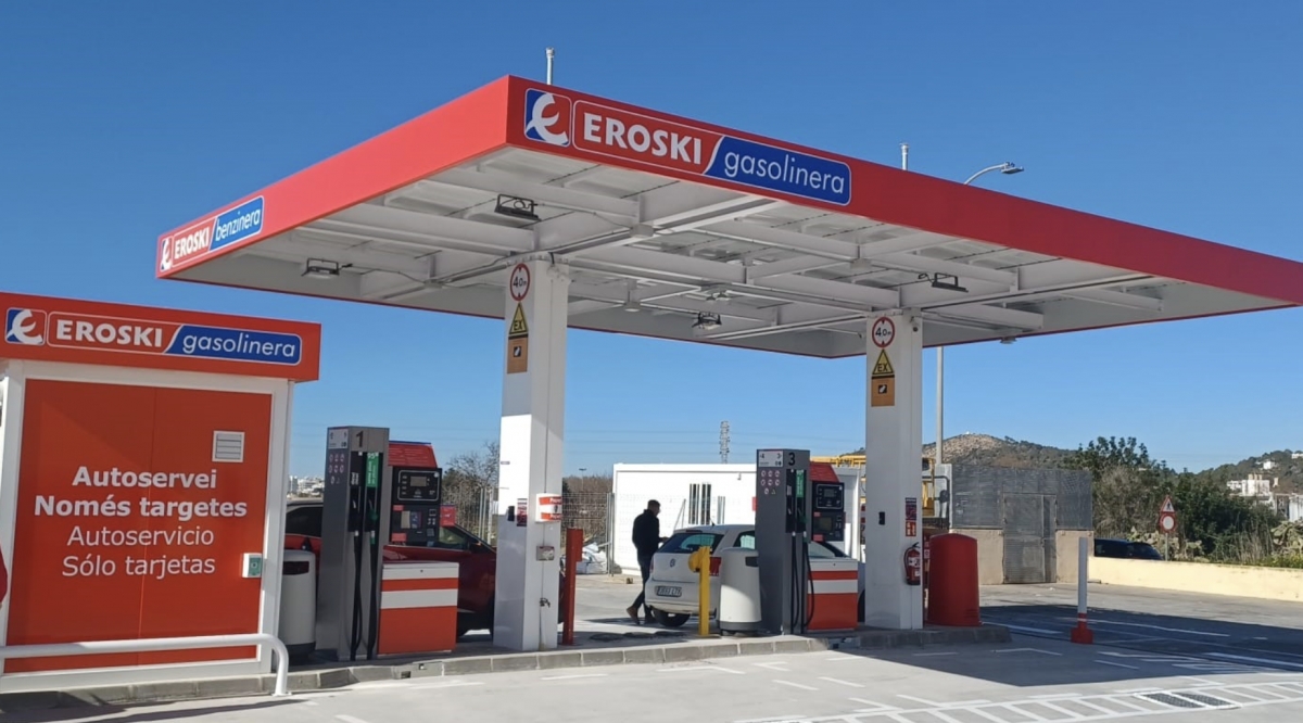 Eroski vende su negocio de estaciones de servicio a Petroprix