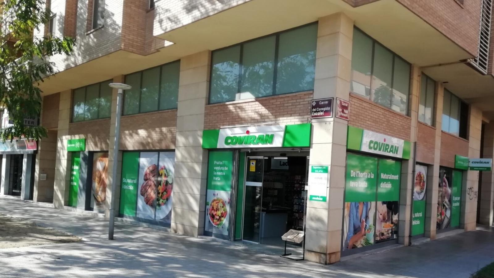 Fachada del primer supermercado Covirán de Lleida - Covirán
