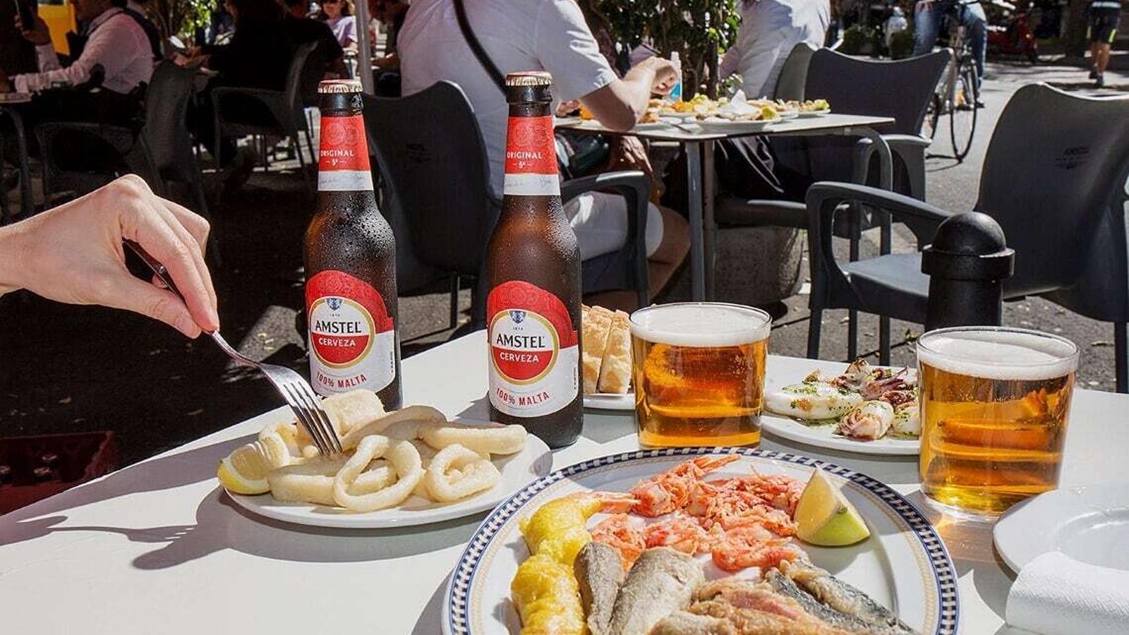 Amstel intocable por dentro, renovada por fuera