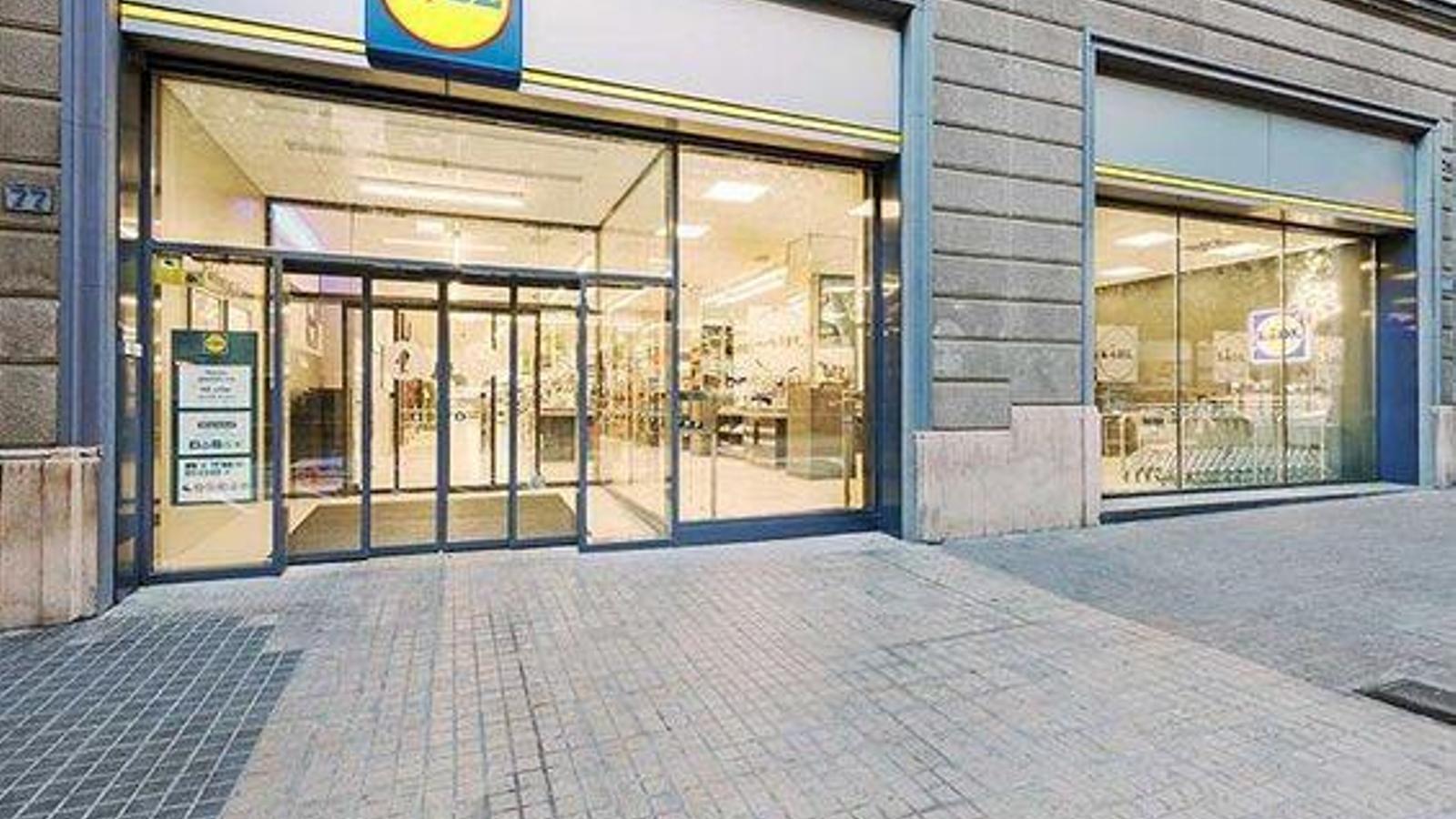 Fachada de una tienda urbana de Lidl - Lidl
