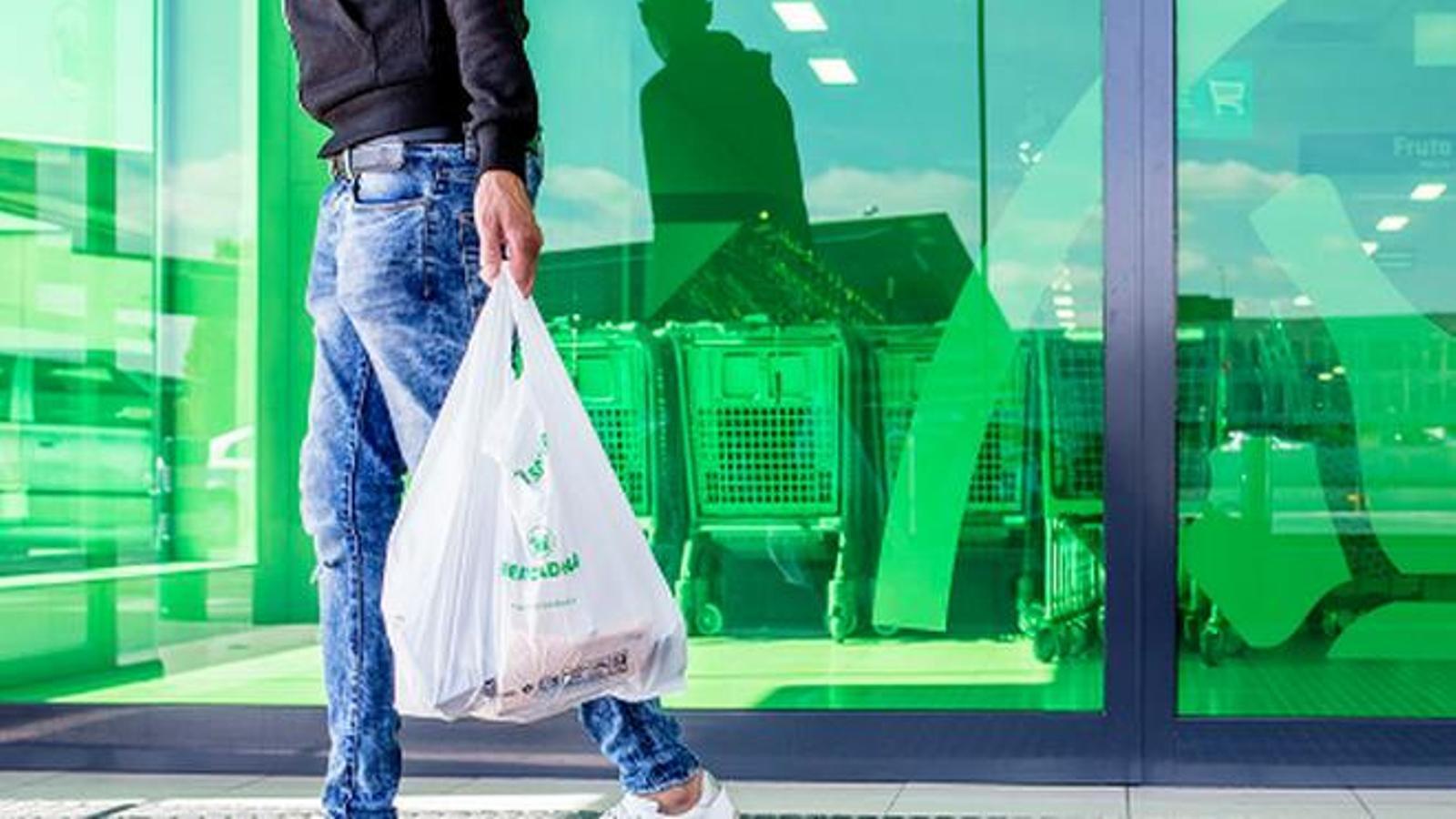 Mercadona opta por cerrar el procedimiento con Protección de Datos y abona la sanción de 2,5 millones - 