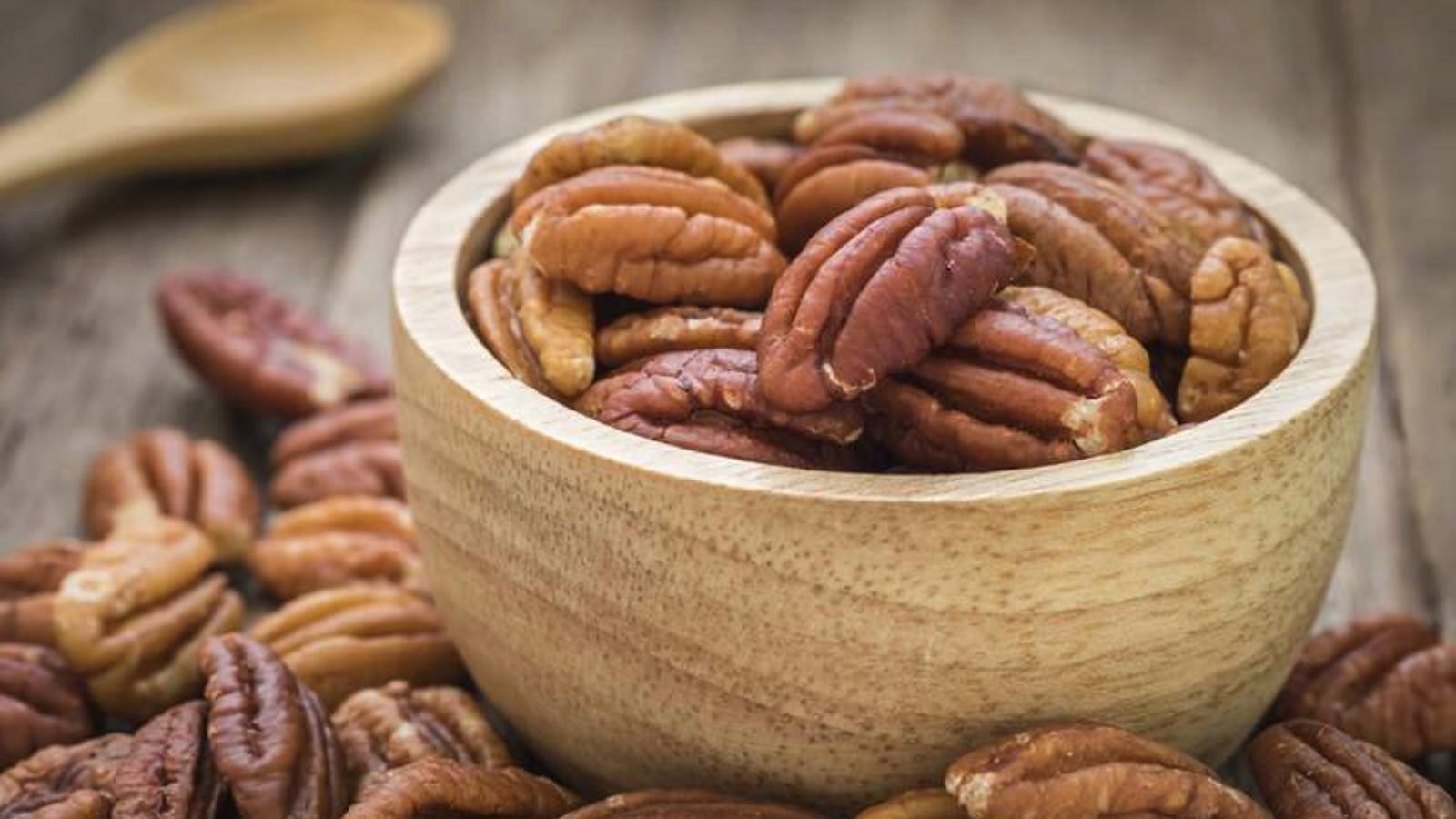 La dieta enriquecida con nueces pecanas reduce el colesterol - Archivo