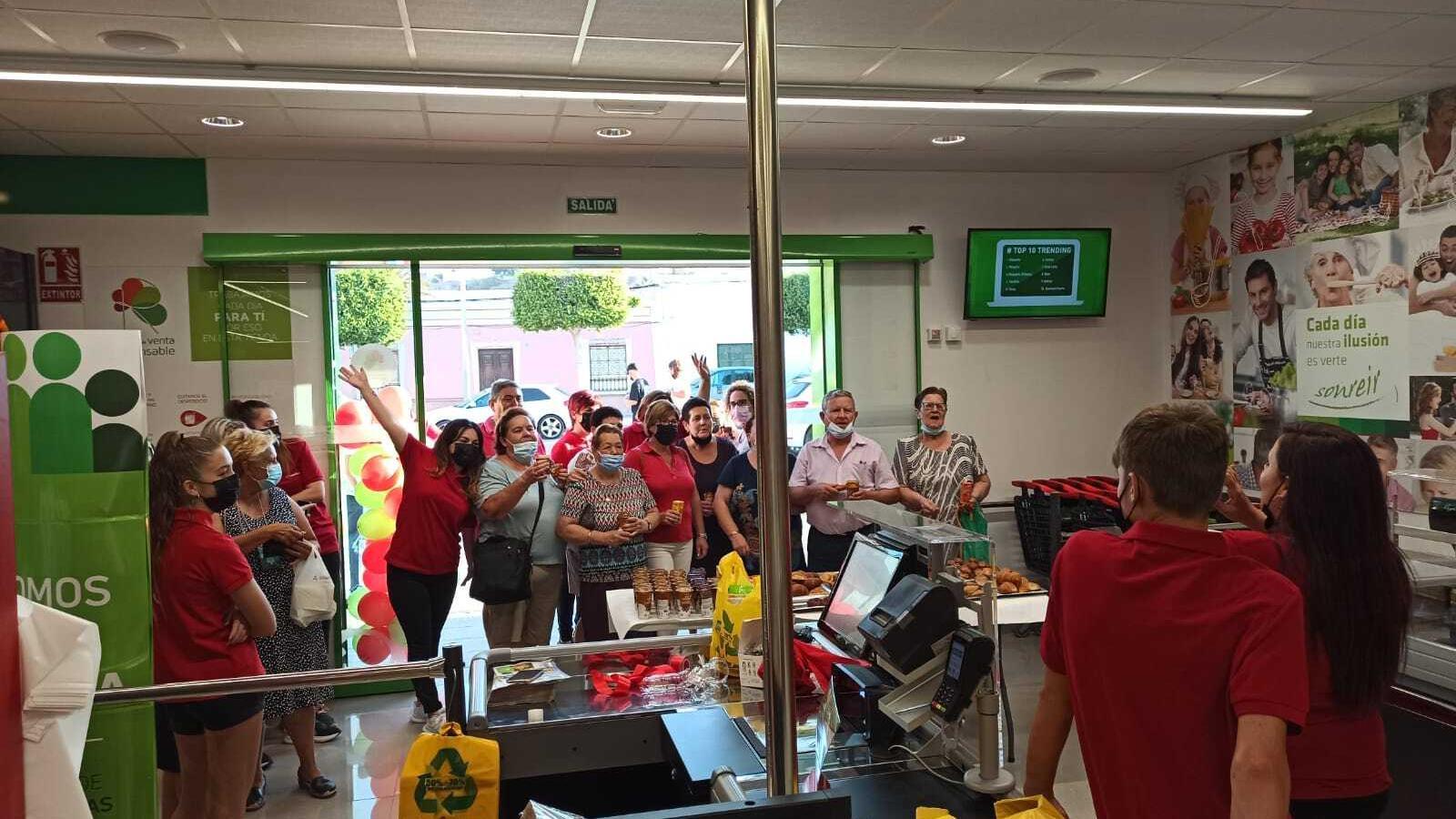 Covirán lleva su nuevo concepto de supermercado a Balanegra (Almería) - Covirán