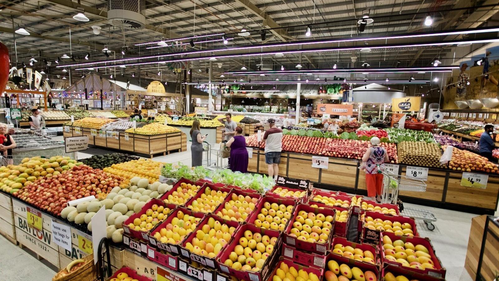 Interior de un supermercado Harris Farm Markets - Harris Farm Markets