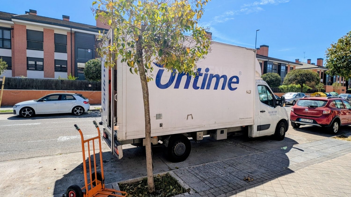 Alimentación, horeca y paquetería concentran el 80% de la distribución urbana de mercancías en España