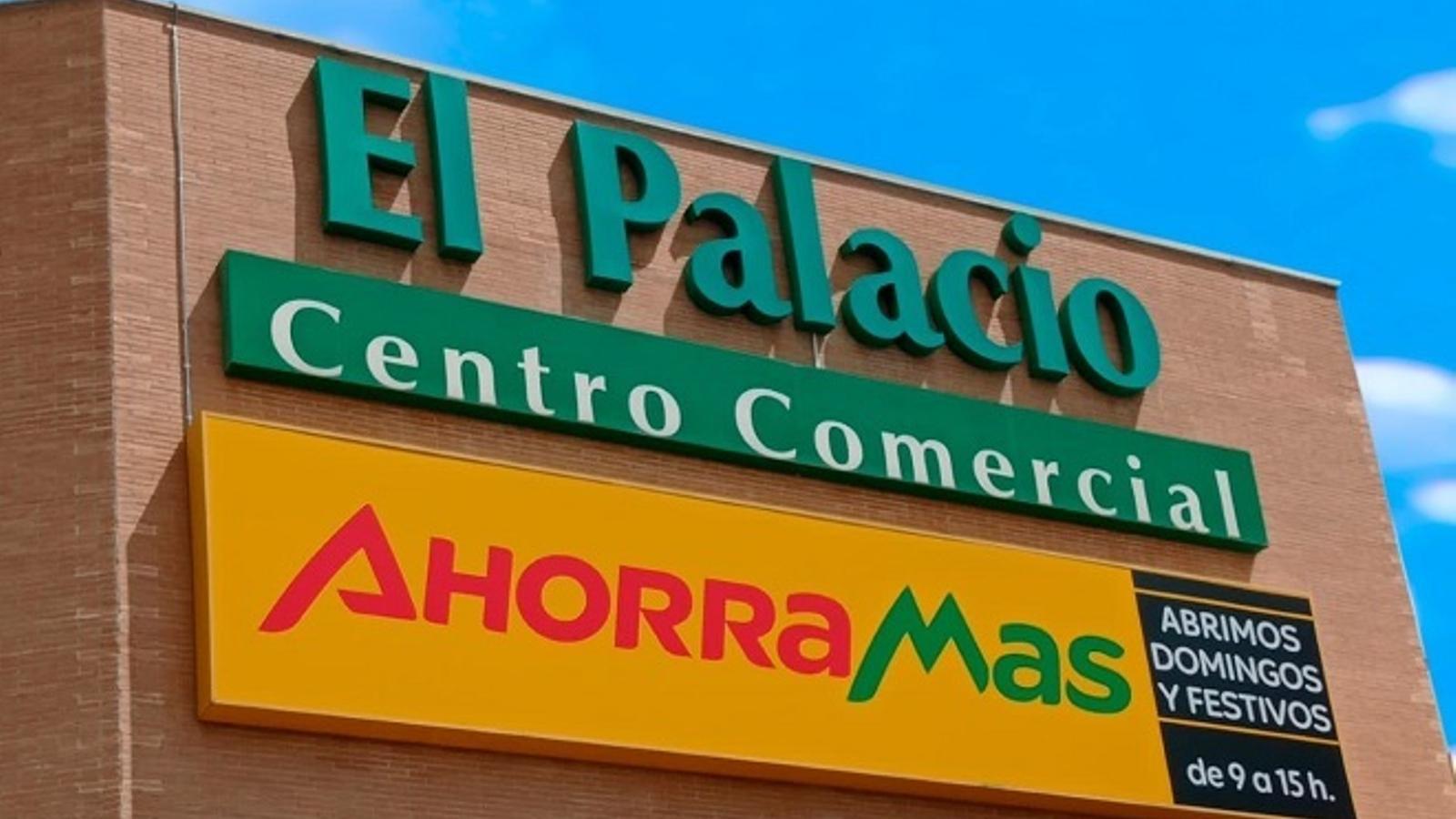 Ahorramas reabre su tienda del CC El Palacio (Boadilla del Monte) con el servicio A Comer!