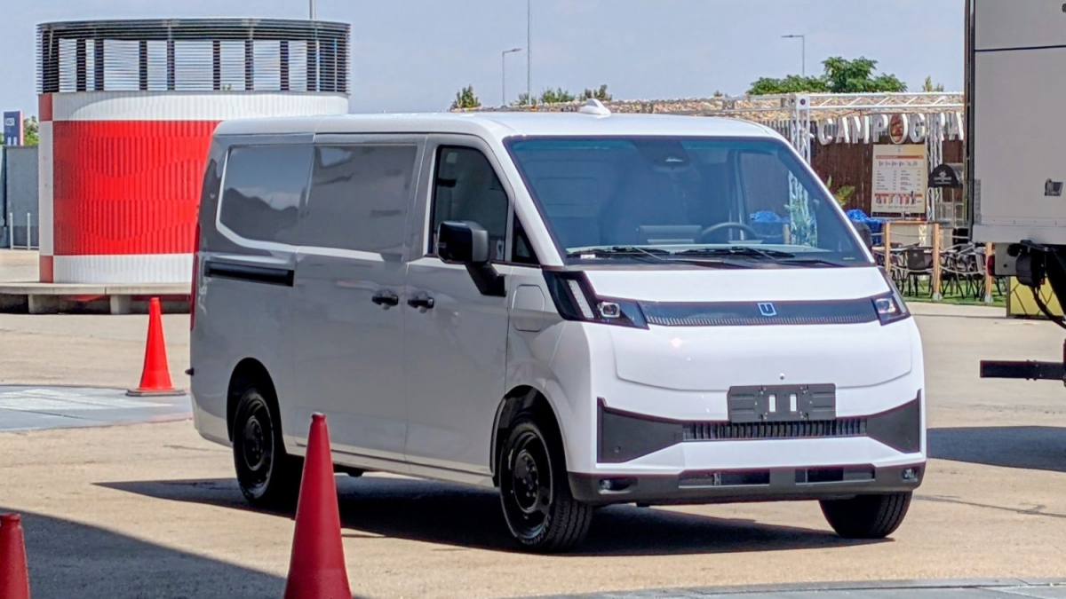 Nuevo modelo de furgoneta eléctrica de la marca Farizon.