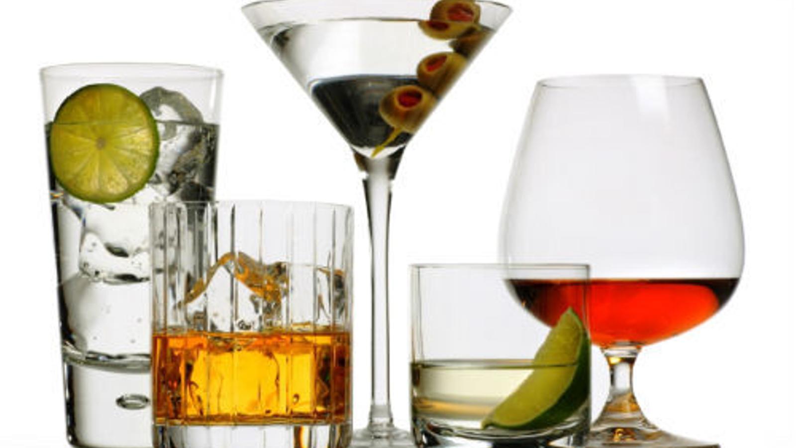 La patronal de bebidas alcohólicas rechaza subir precios para prevenir el consumo en menores