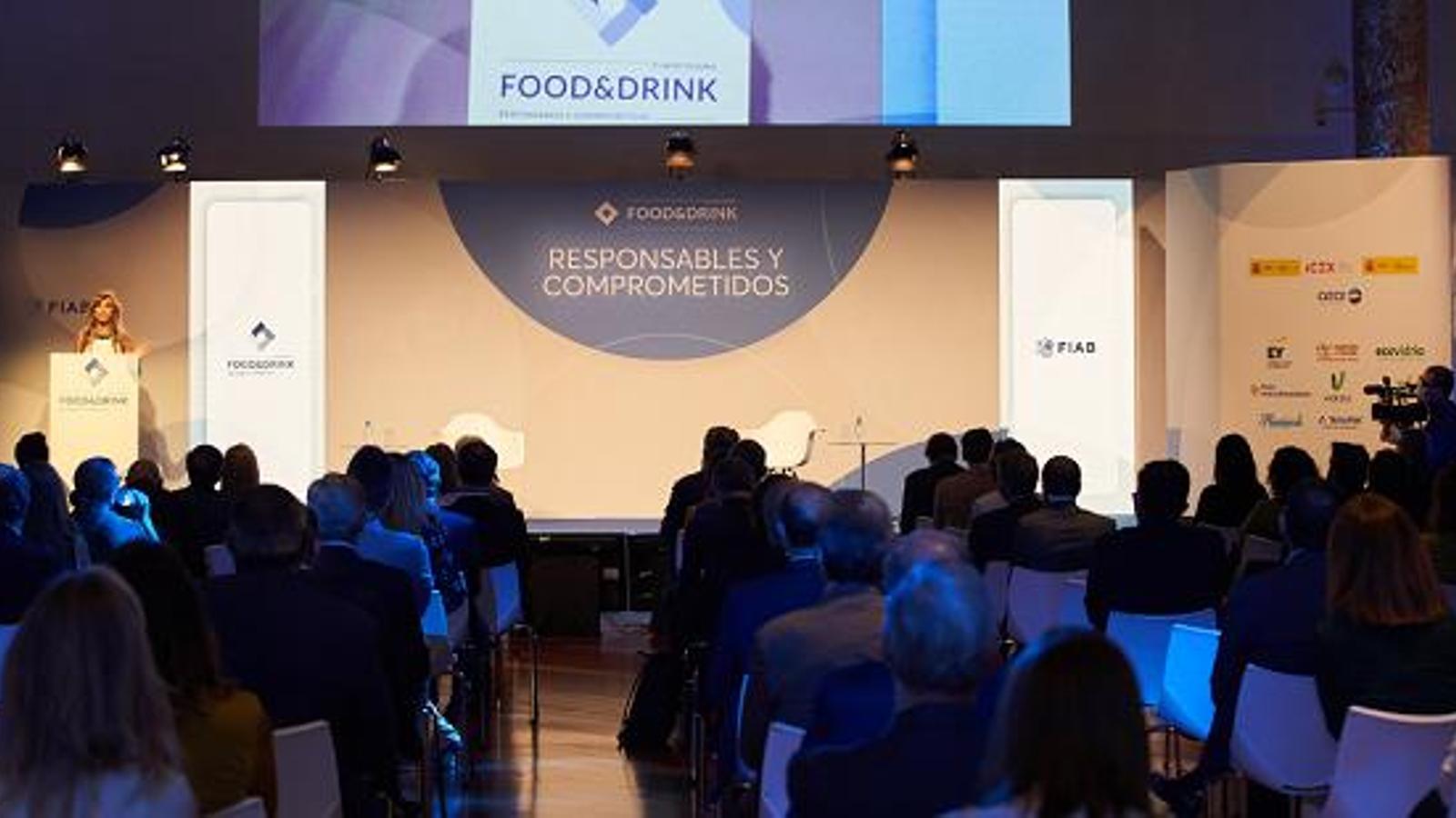 La industria de alimentación y bebidas destaca su carácter global en el IX Food & Drink Summit - Fiab