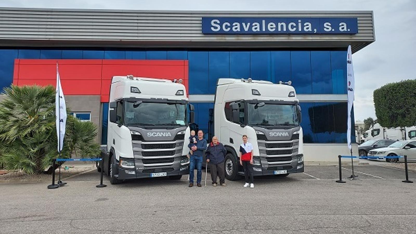 Peris Logística incorpora dos nuevos camiones Scania a su flota