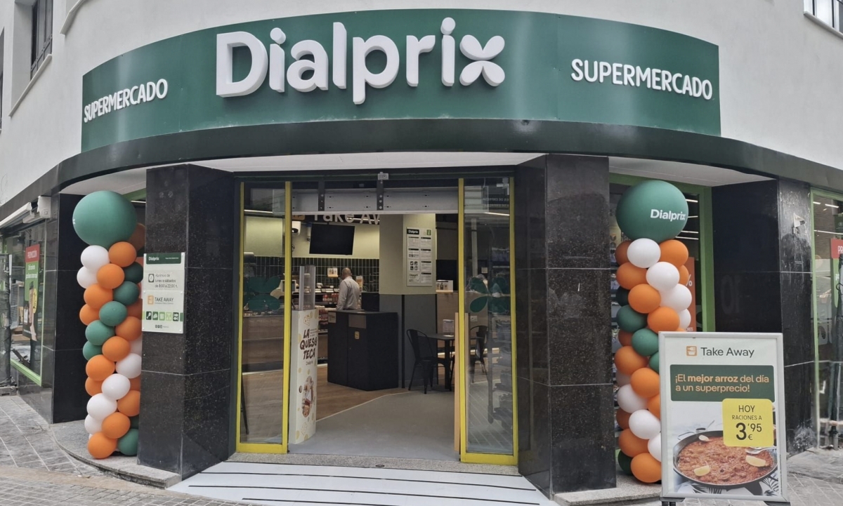 Dialprix reinaugura supermercado en la Avenida del Oeste de Valencia