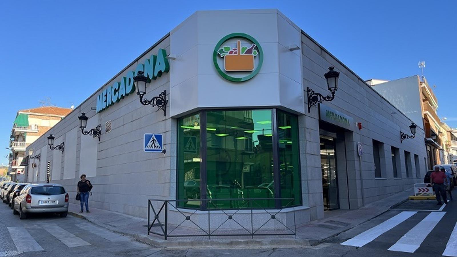 Mercadona inaugura en Colmenar Viejo su nuevo modelo de tienda eficiente