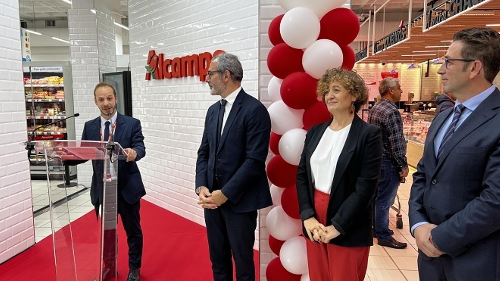 Inauguración del renovado híper Alcampo de Santiago (A Coruña) - Alcampo
