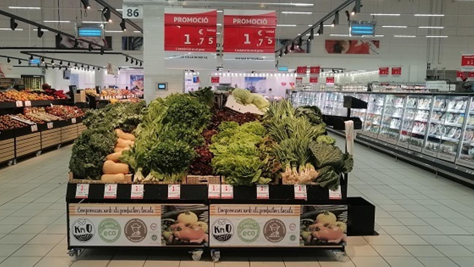 Interior del renovado híper Alcampo de Sant Boi (Barcelona)t - Alcampo