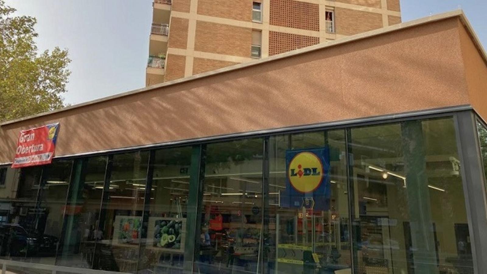 Lidl invierte 4 millones en una nueva tienda urbana en Barcelona