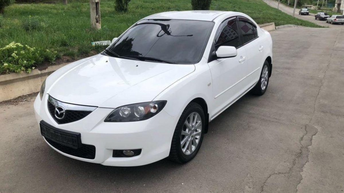 Avería común en el Mazda 3 Sedán: un fallo del inyector provoca una falta de presión de aceite... ¿Cómo se repara?