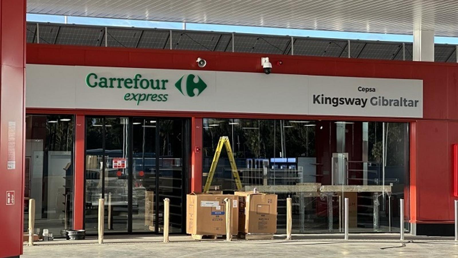 Carrefour abre en Gibraltar su primer supermercado británico de ultramar