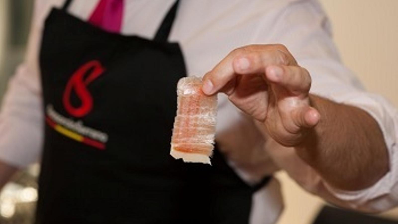 Jamón y paleta curado crecen el 10% en exportaciones hasta junio