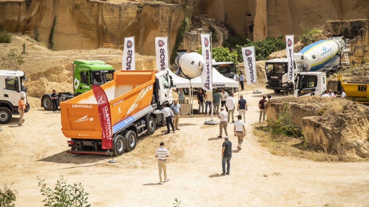 Scania muestra sus soluciones para el transporte de construcción en Burgos y Sevilla