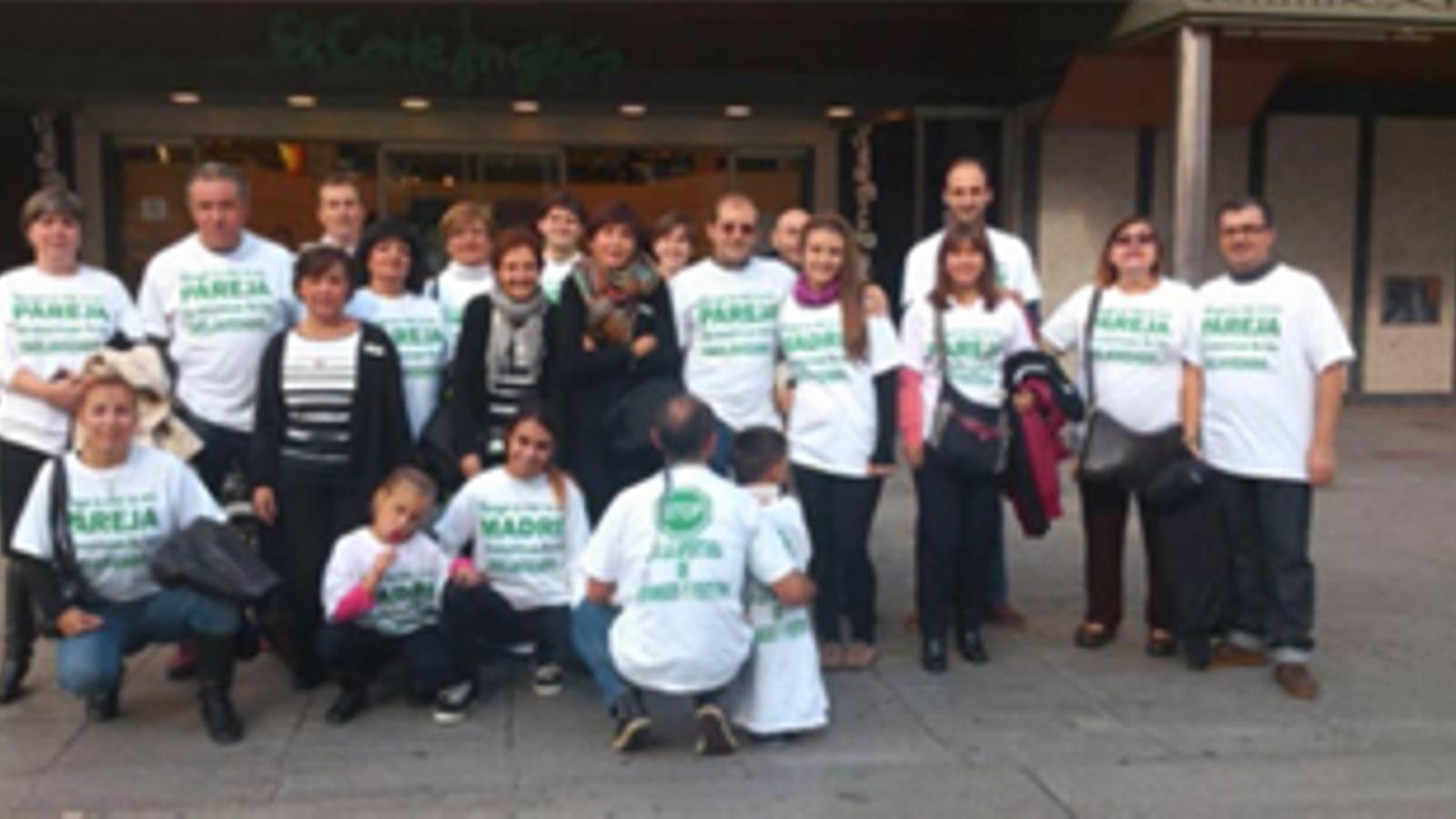 Familiares y trabajadores de El Corte Inglés - 