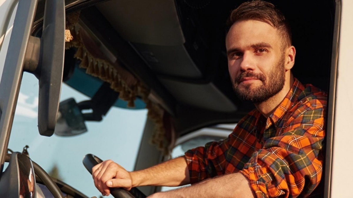 El Gobierno aprueba las anunciadas ayudas de 3.000 euros para obtener el carné de camión