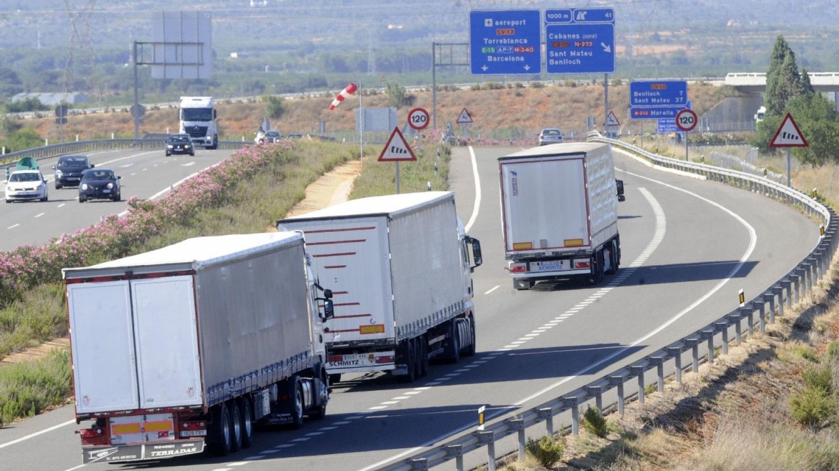 El Ministerio de Transportes convoca un webinar sobre las ayudas al transporte por carretera