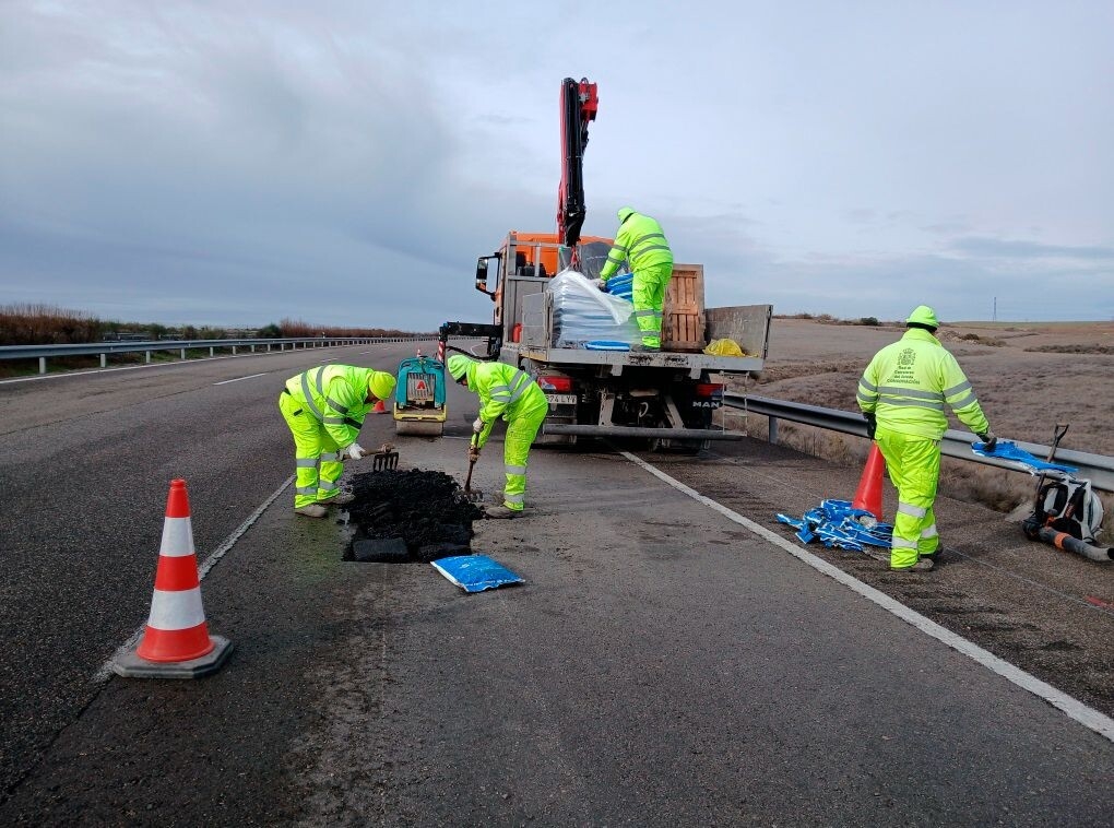 Transportes empieza a movilizar los mil millones de euros en conservación de carreteras que aprobó hace un mes