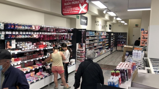 Llegan los 'category killers' del supermercado: Action, Primaprix, Normal y Sqrups! revolucionan la forma de comprar grandes marcas