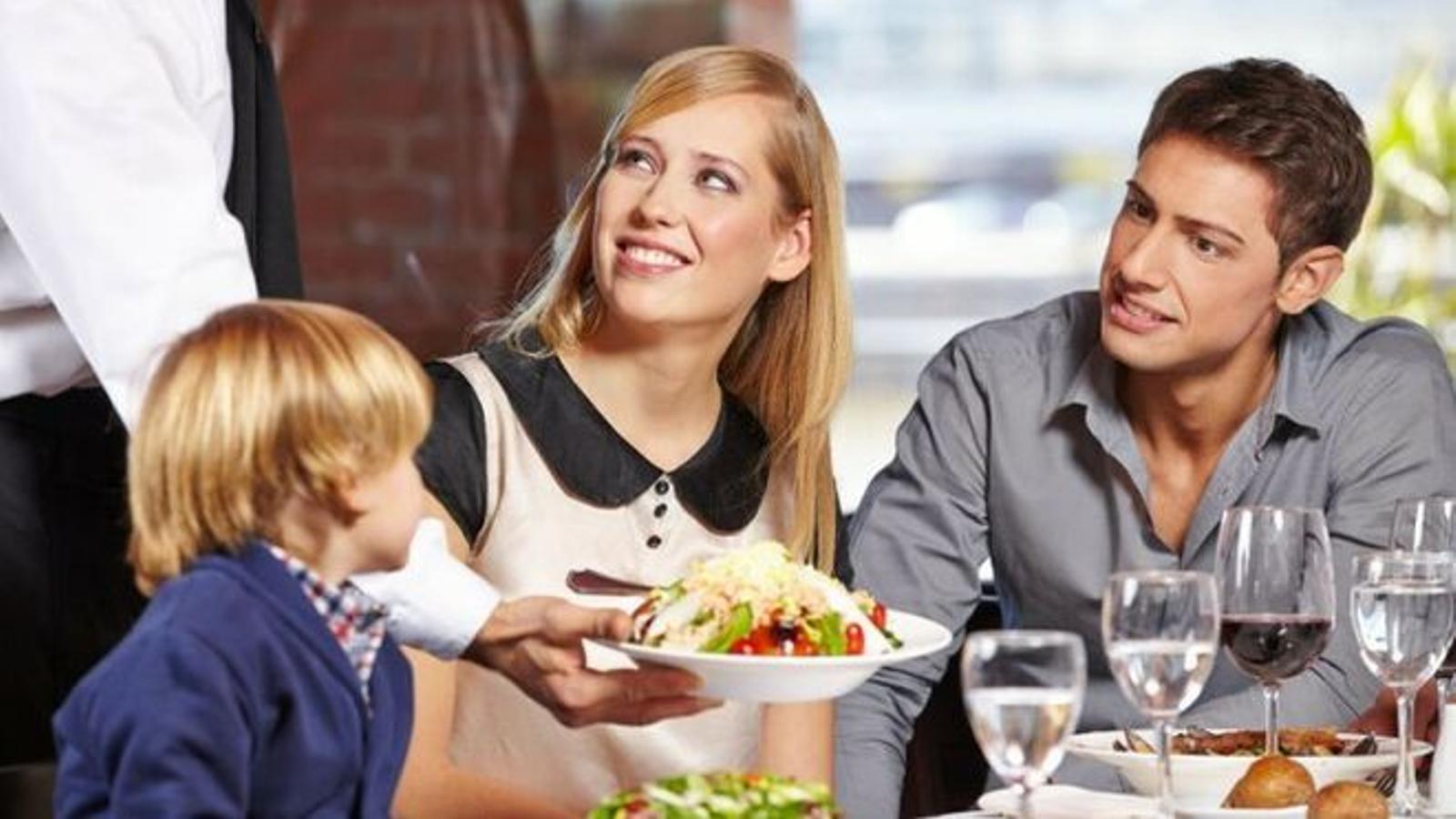 Las reservas con límite de tiempo, una tendencia en auge en hostelería que despierta recelos entre los clientes