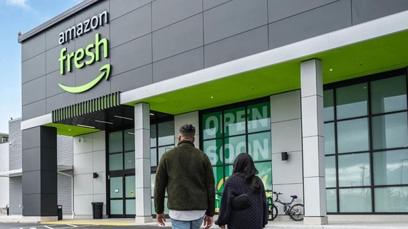 Fachada de una tienda Amazon Fresh - 
