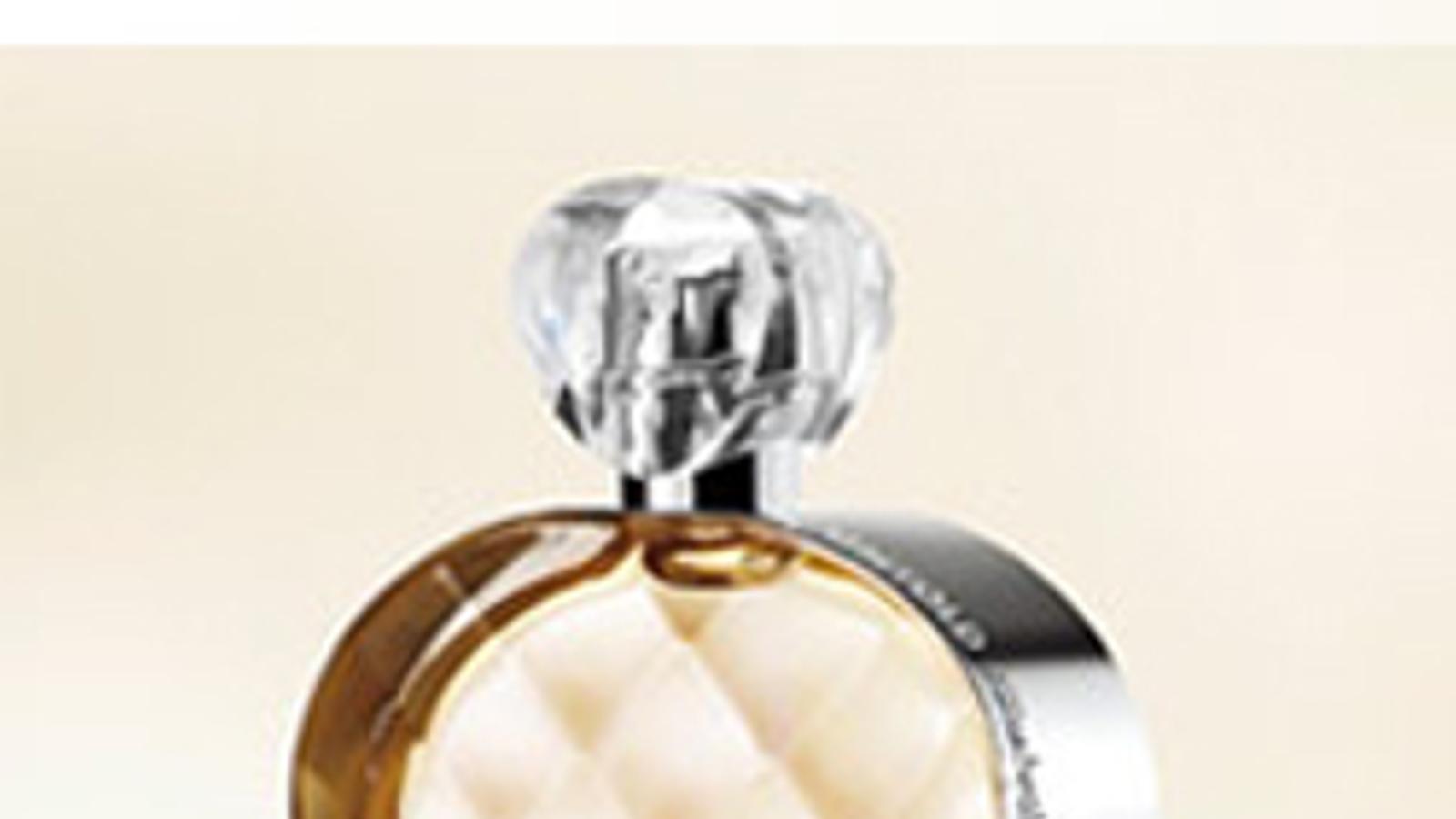 Untold, nueva y lujosa fragancia de Elizabeth Arden