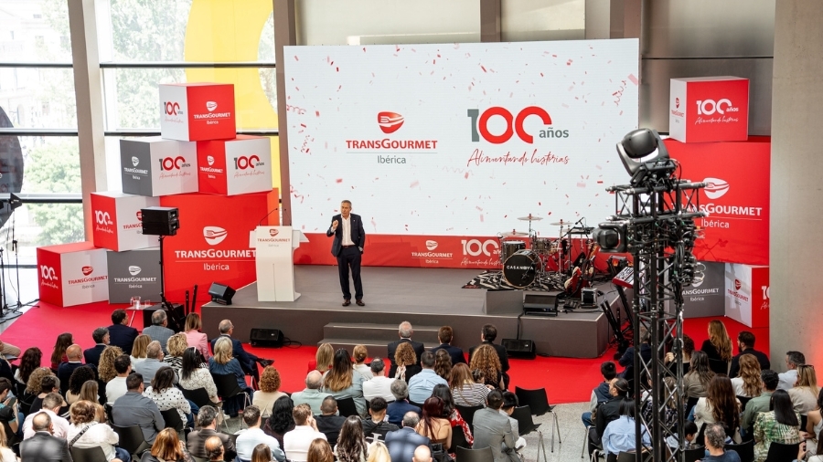      Lluís Labairu, director general de Transgourmet Ibérica, durante el acto de conmemoración. - 