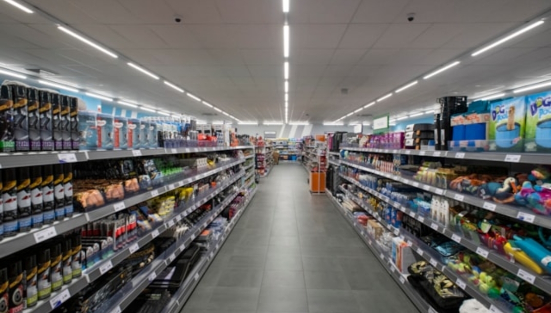 Interior del nuevo Action de Calatayud (Zaragoza). - 