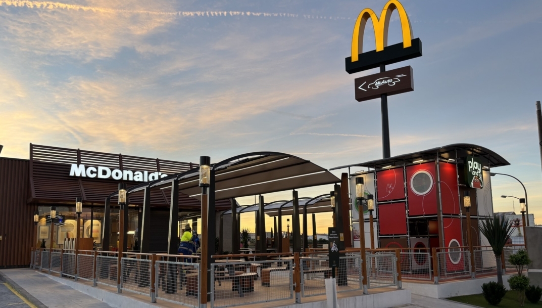 McDonald's España incorporará más de 6.500 nuevos empleados en España este verano